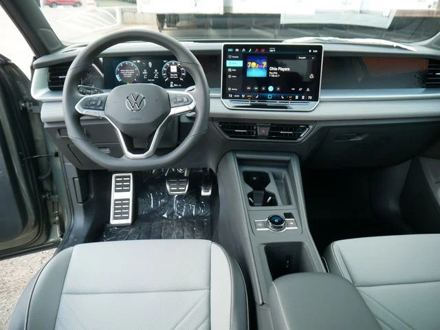 New 2026 Green Volkswagen 2.0T SE R-Line Black image 9