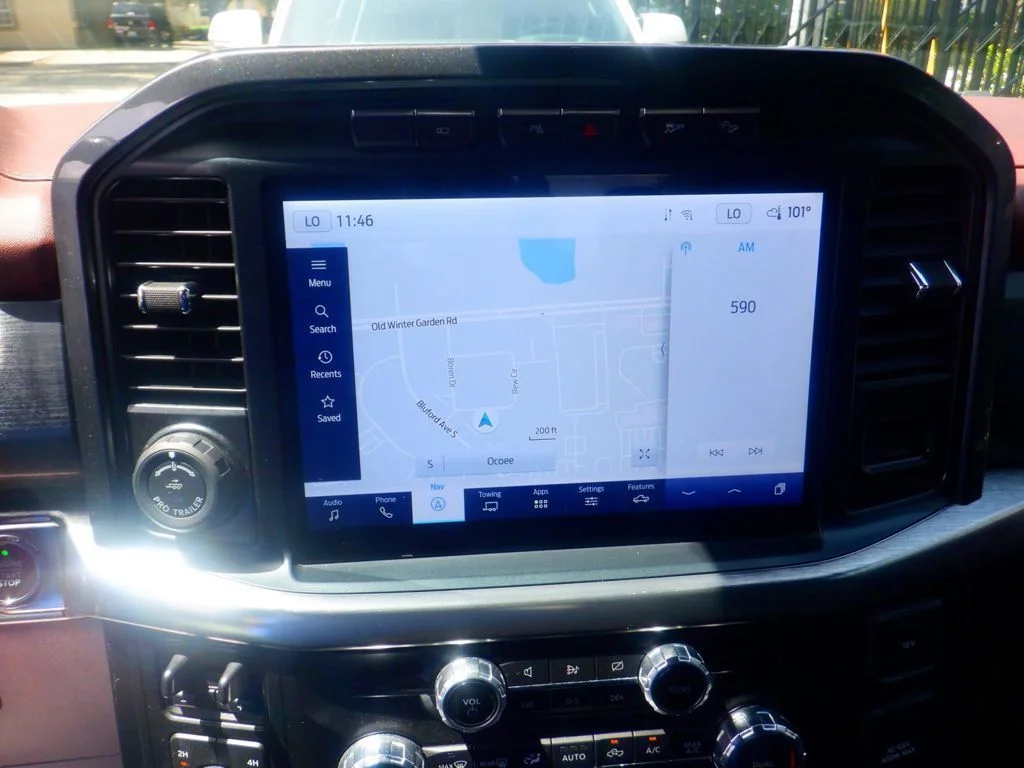 Used 2022 Black Ford Lariat image 2