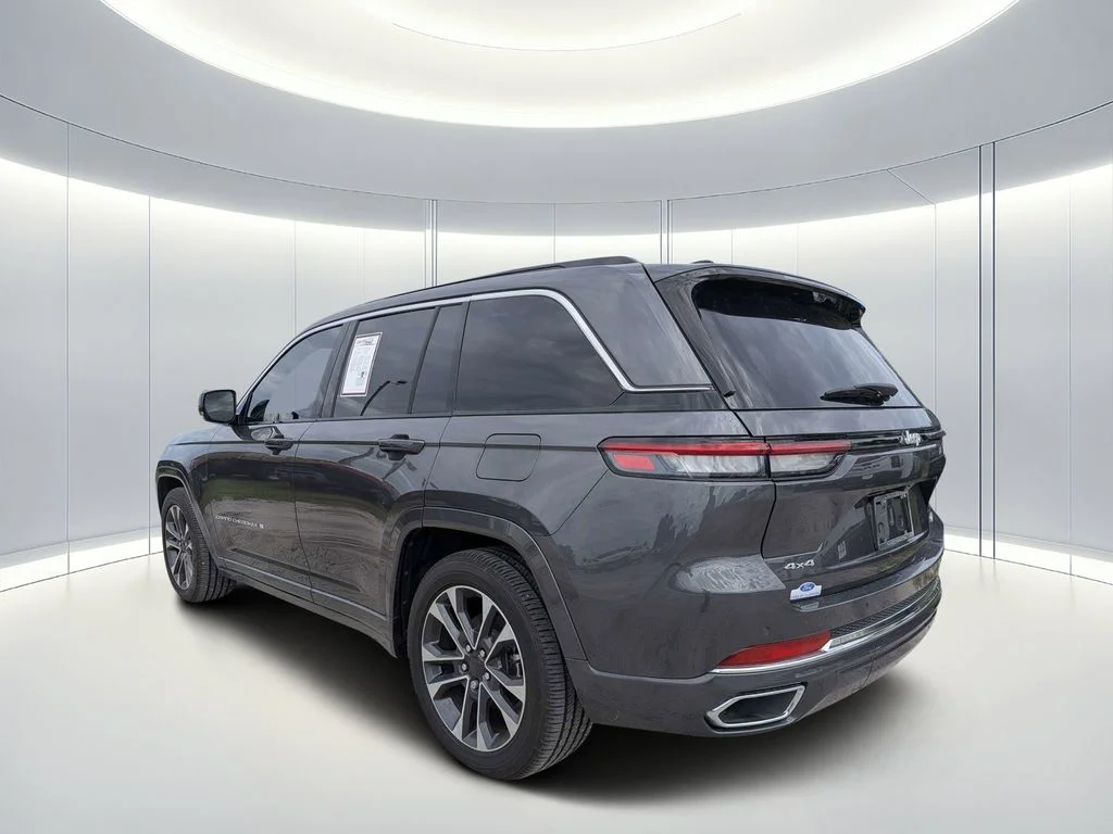 Used 2025 Gray Jeep Overland image 6