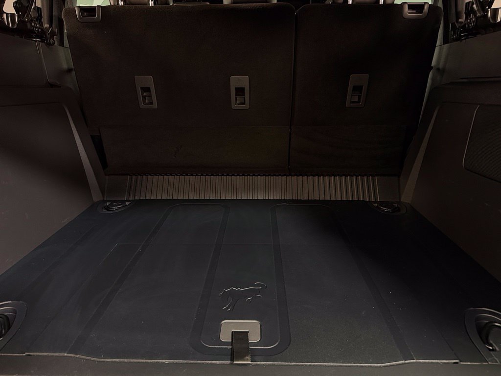 Used 2024 Gray Ford Badlands image 30
