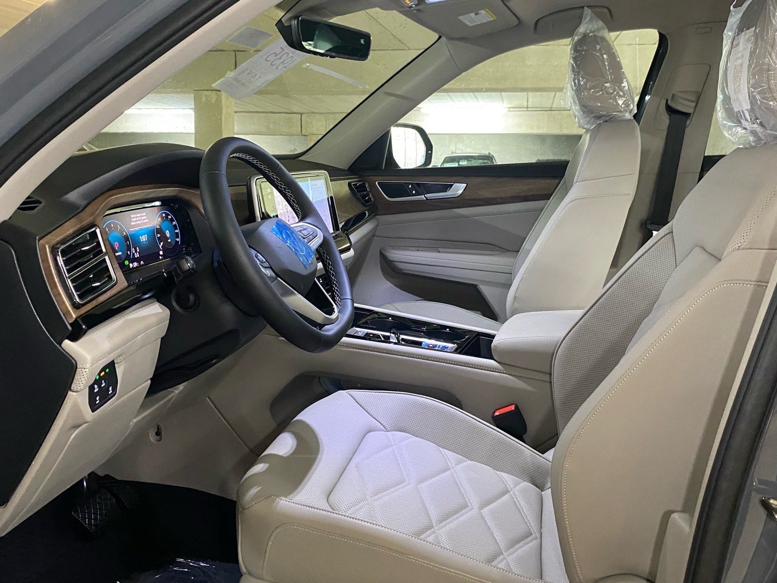 New 2026 Gray Volkswagen SE w/Technology image 8