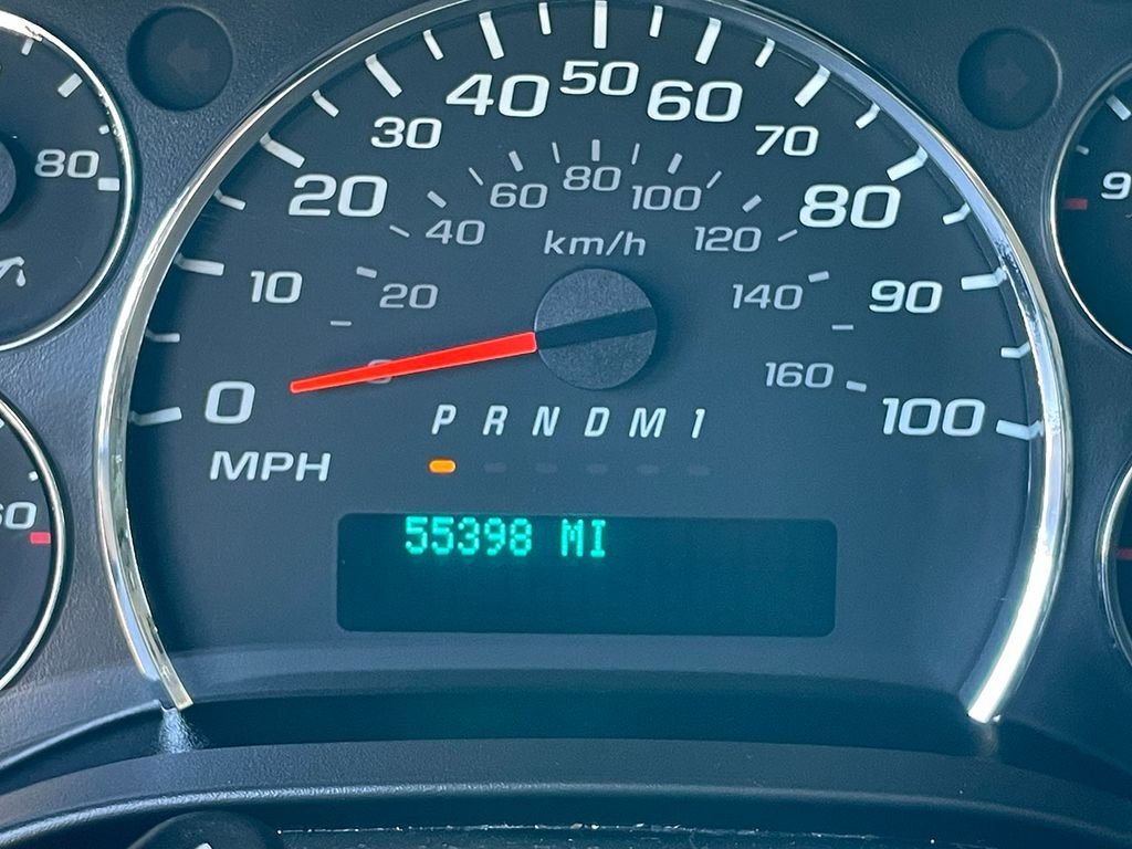 Used 2019 White GMC Work Van image 28