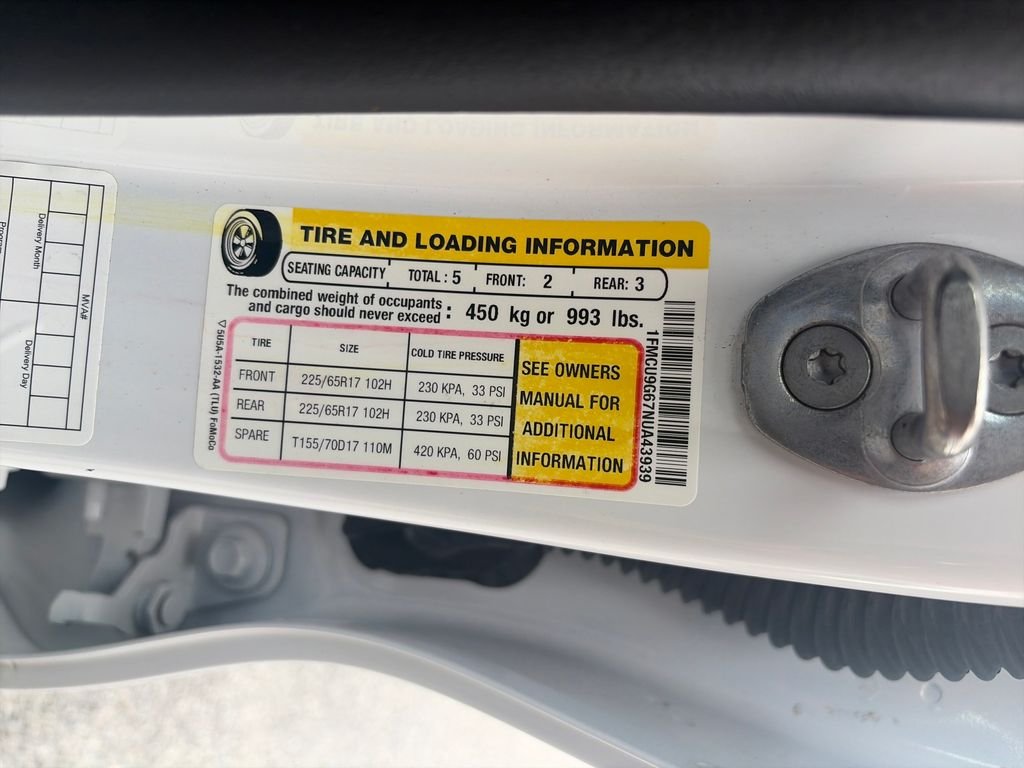 Used 2022 White Ford SE image 30