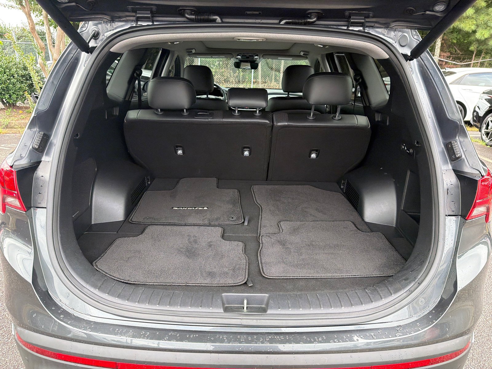 Used 2022 Portofino Gray Hyundai Limited image 19