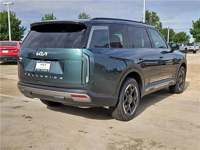 New 2027 Black Jade Gree KIA EX Front-Wheel Drive image 3