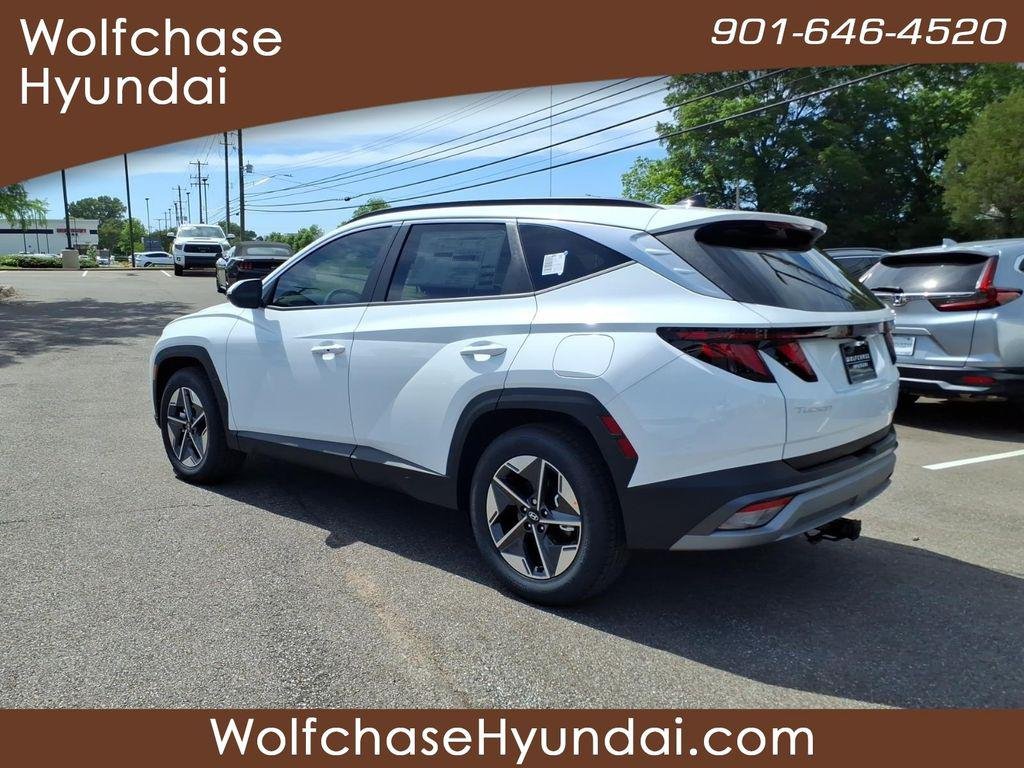 New 2026 White Hyundai SEL FWD image 3