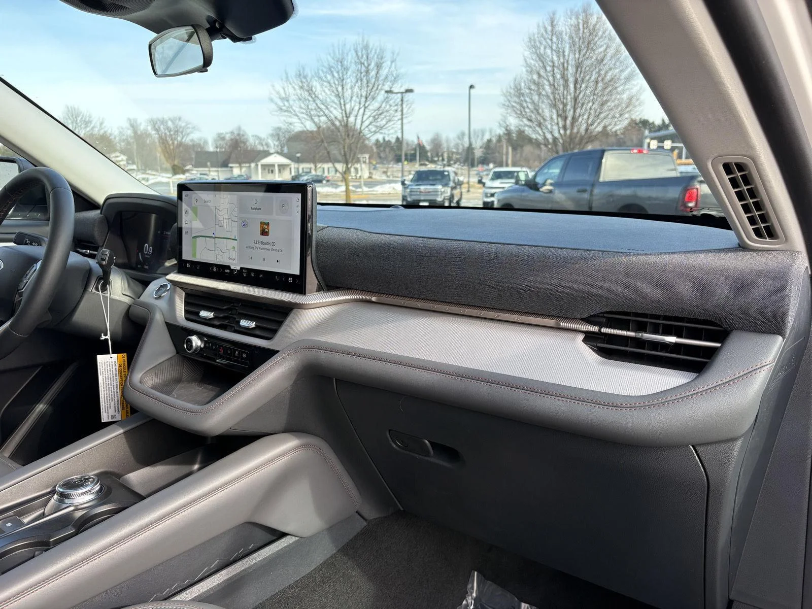 2026 Ford Explorer Active - Photo 24