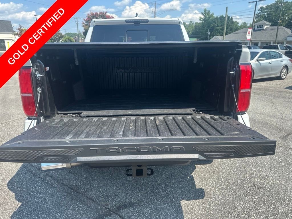 Certified Used 2024 Pearl Toyota Limited image 9