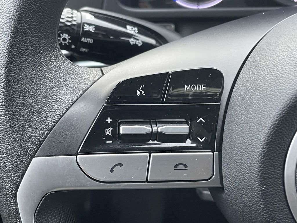 2023 Hyundai Elantra Blue - Photo 10