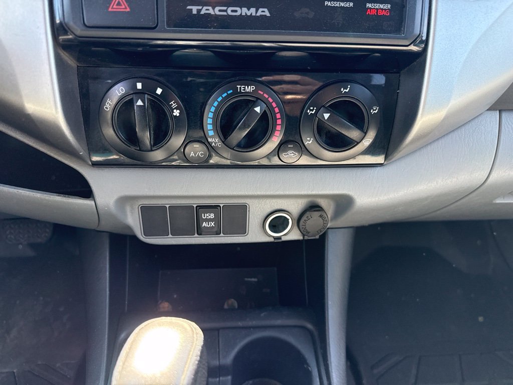 Used 2015 White Toyota PreRunner image 17