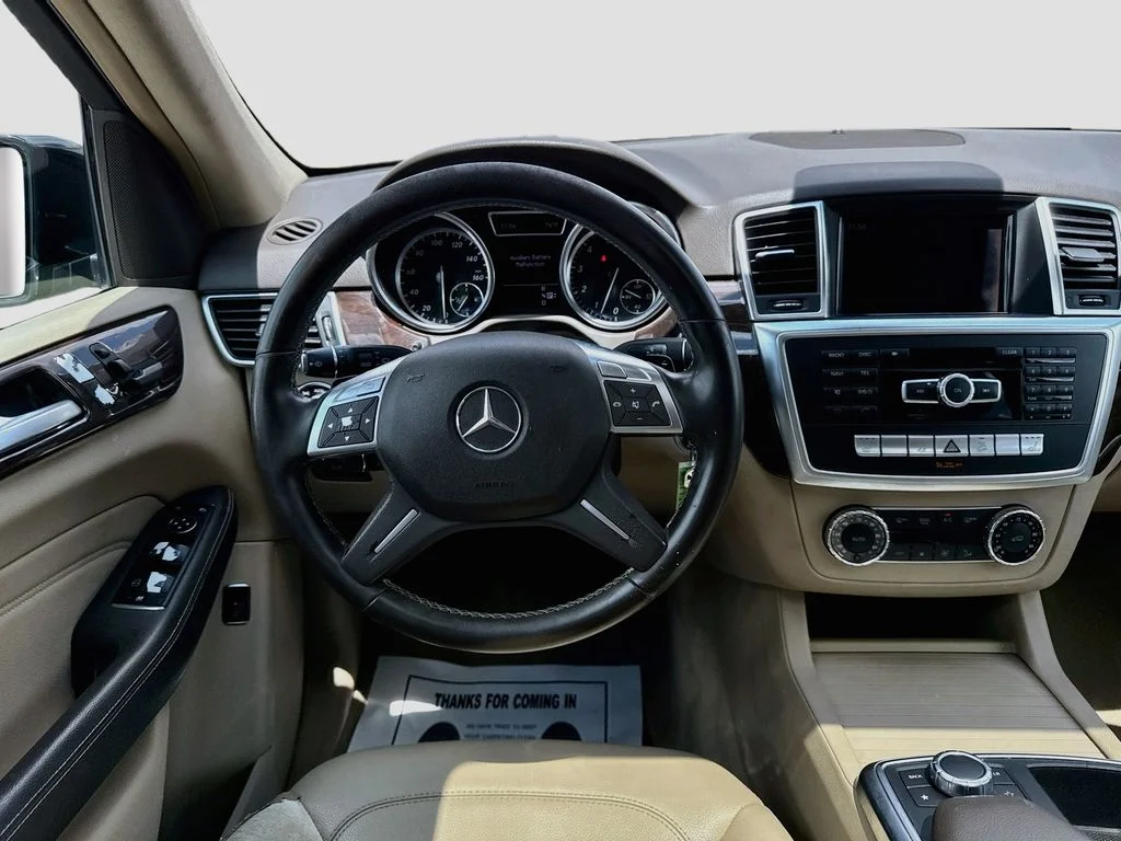 Used 2012 Black Mercedes-Benz ML 350 image 26