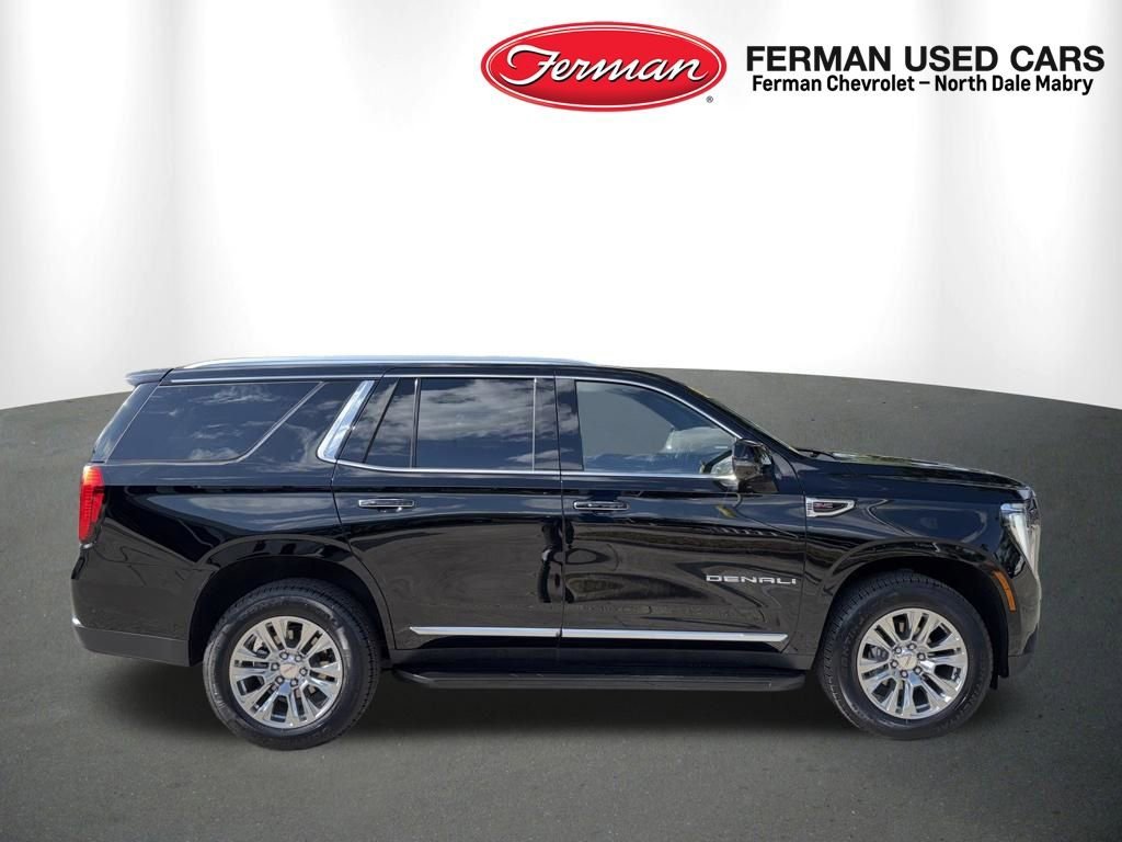 2025 GMC Yukon Denali - Photo 8
