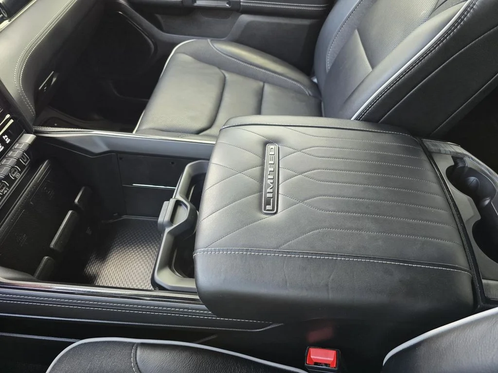 Used 2025 Diamond Black Crystal Pearlcoat Ram Limited image 17