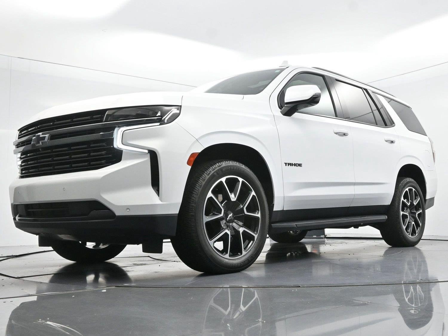 Used 2022 Summit White Chevrolet RST image 46