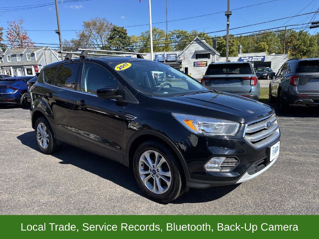 Used 2017 Black Ford SE image 3