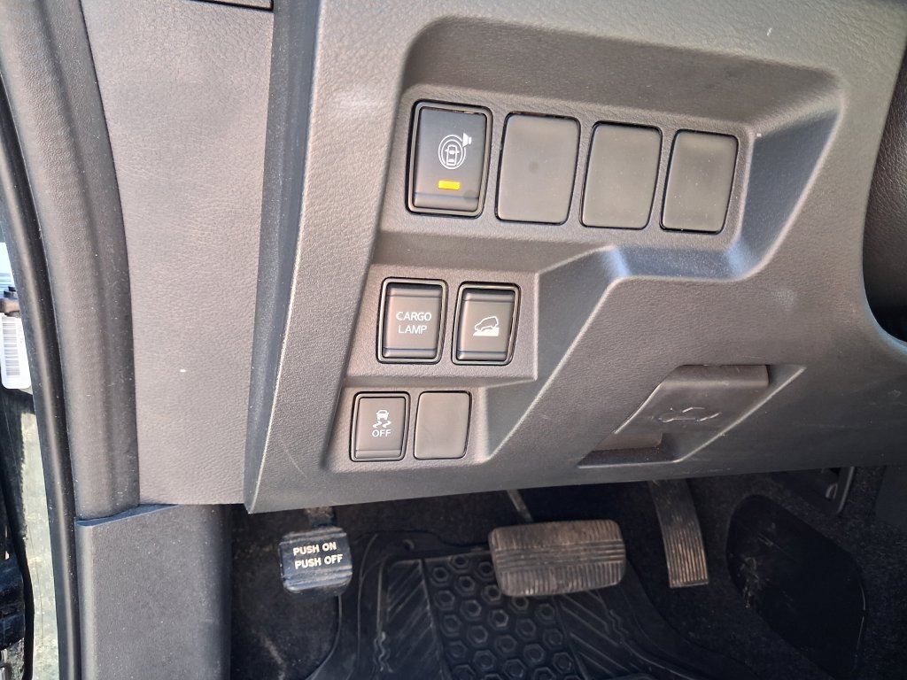 2023 Nissan Frontier SV - Photo 21