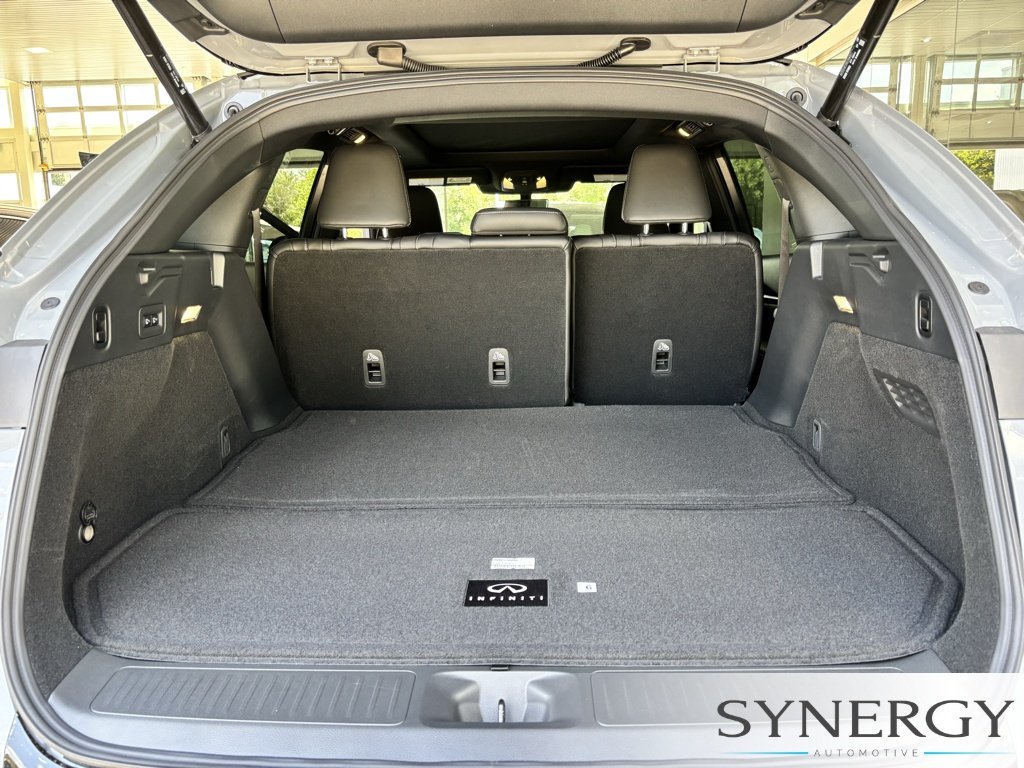 New 2027 HARBOR GRAY INFINITI Sport AWD image 25