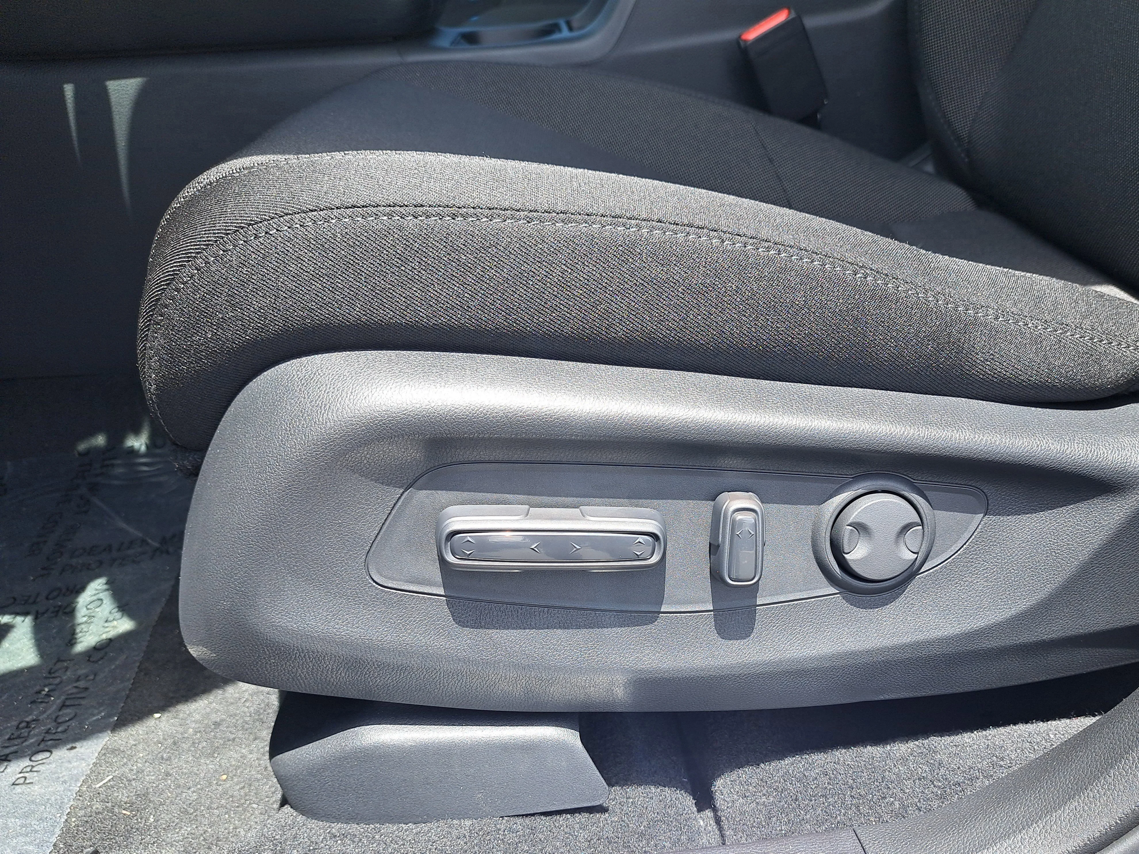 New 2026 Urban Gray Pearl Honda EX image 25