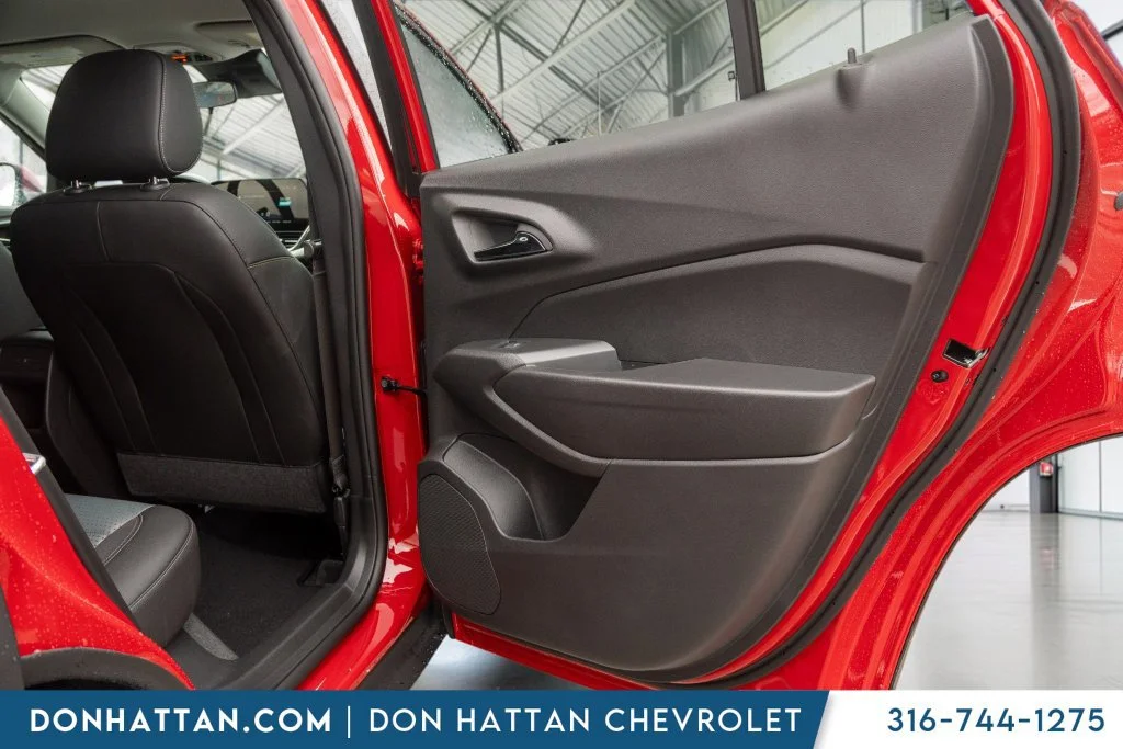 2026 Chevrolet Trax LT - Photo 21