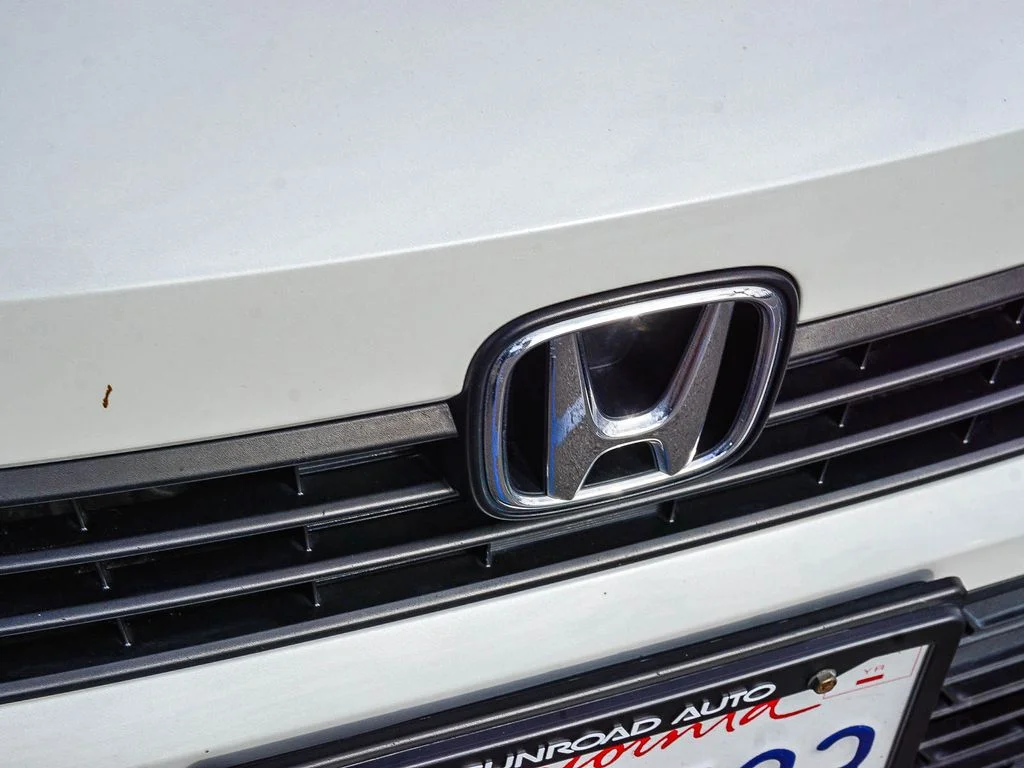 Used 2022 White Honda Sport image 12