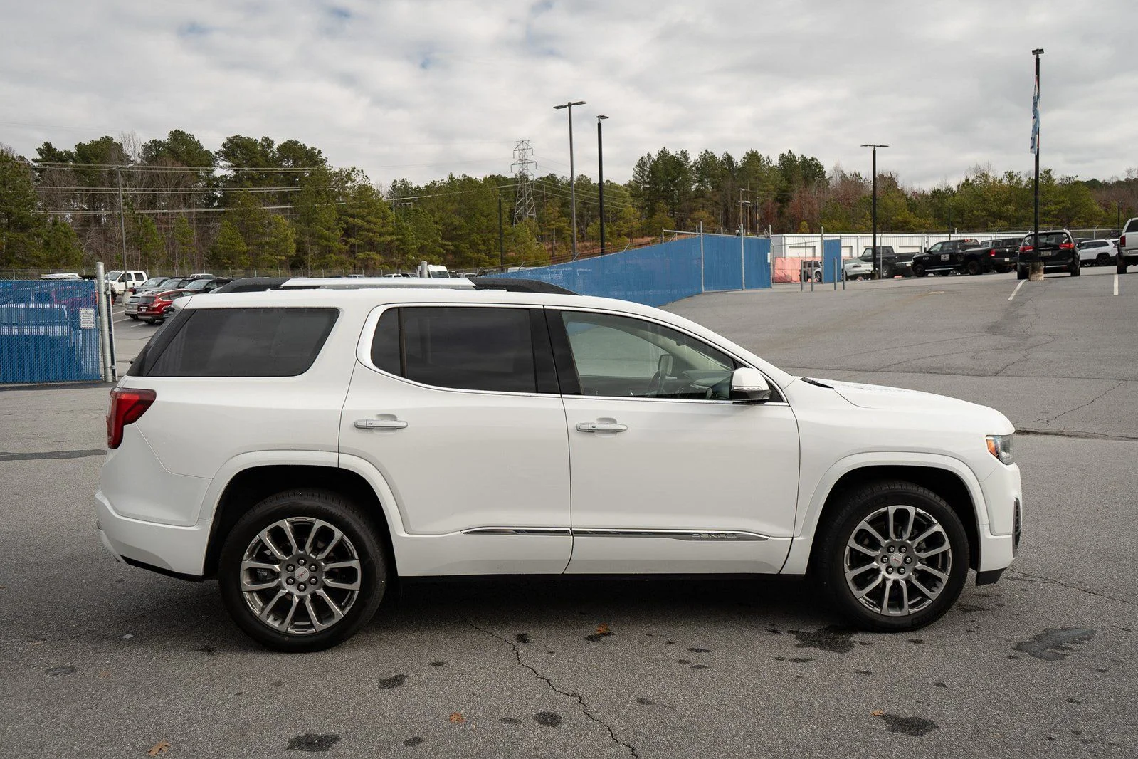 Used 2023 White GMC Denali image 11