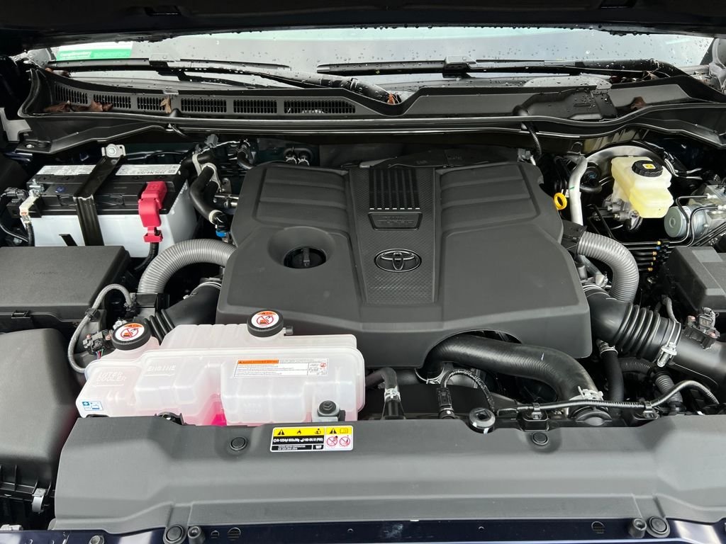 2026 Toyota Tundra Platinum - Photo 7