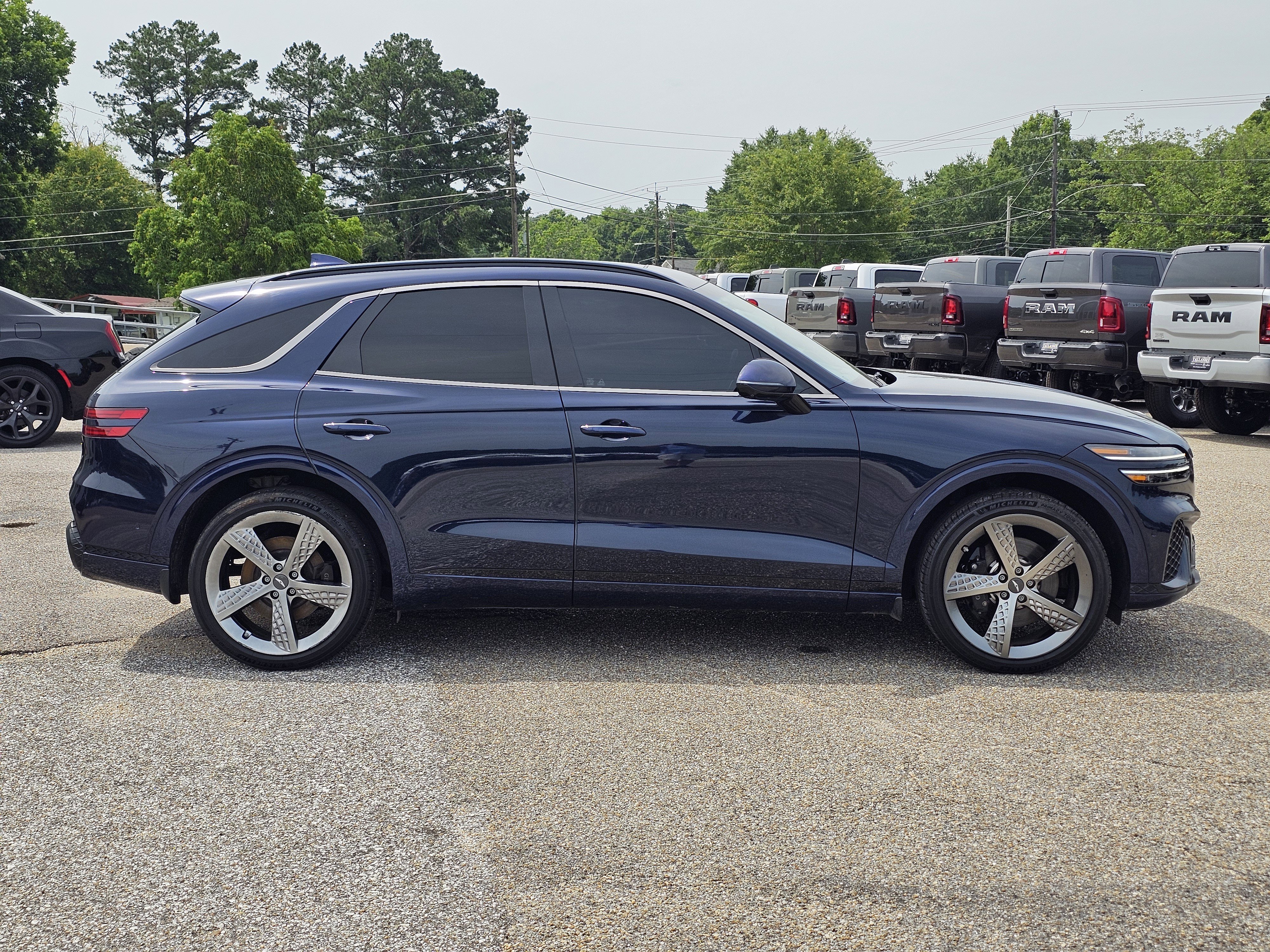 2023 GENESIS GV70 Standard - Photo 7