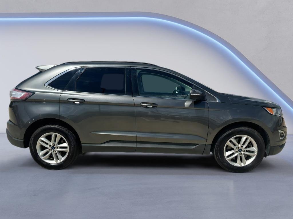 Used 2017 Magnetic Metallic Ford SEL image 5