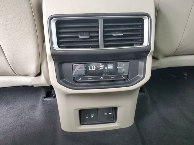 2026 Volkswagen Atlas SEL Premium R-Line - Photo 16