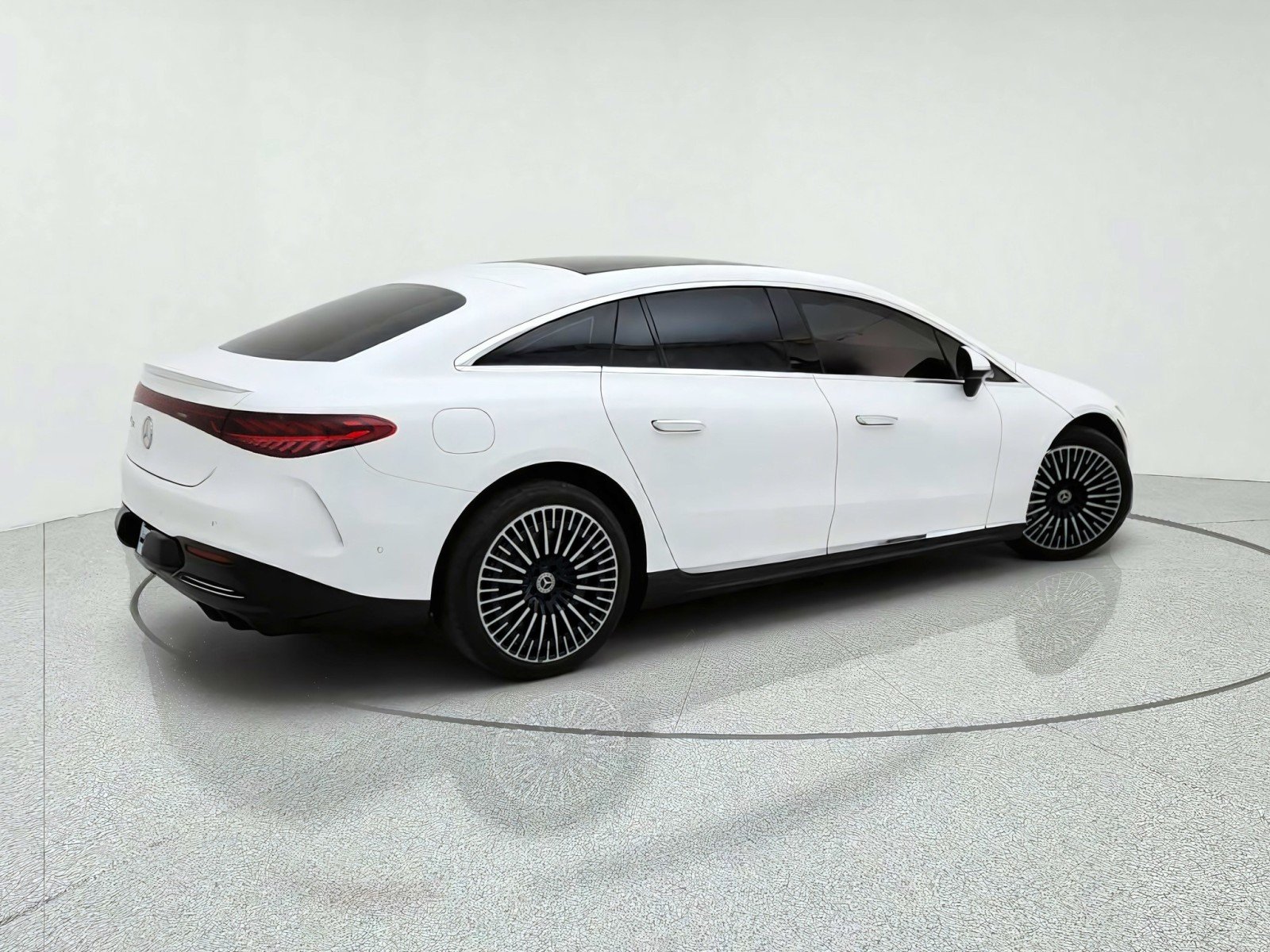 Certified Used 2024 Polar White Mercedes-Benz EQS 450+ image 8