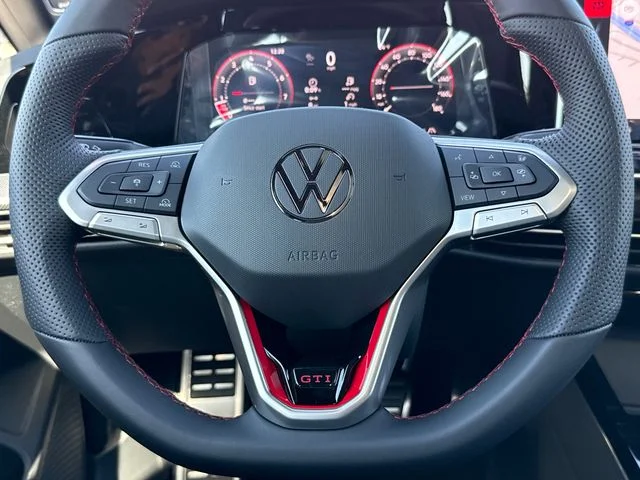 New 2026 Moonstone Gray Volkswagen 2.0T SE image 30