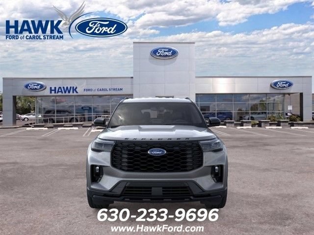 New 2026 Carbonized Gray Metallic Ford ST-Line image 6