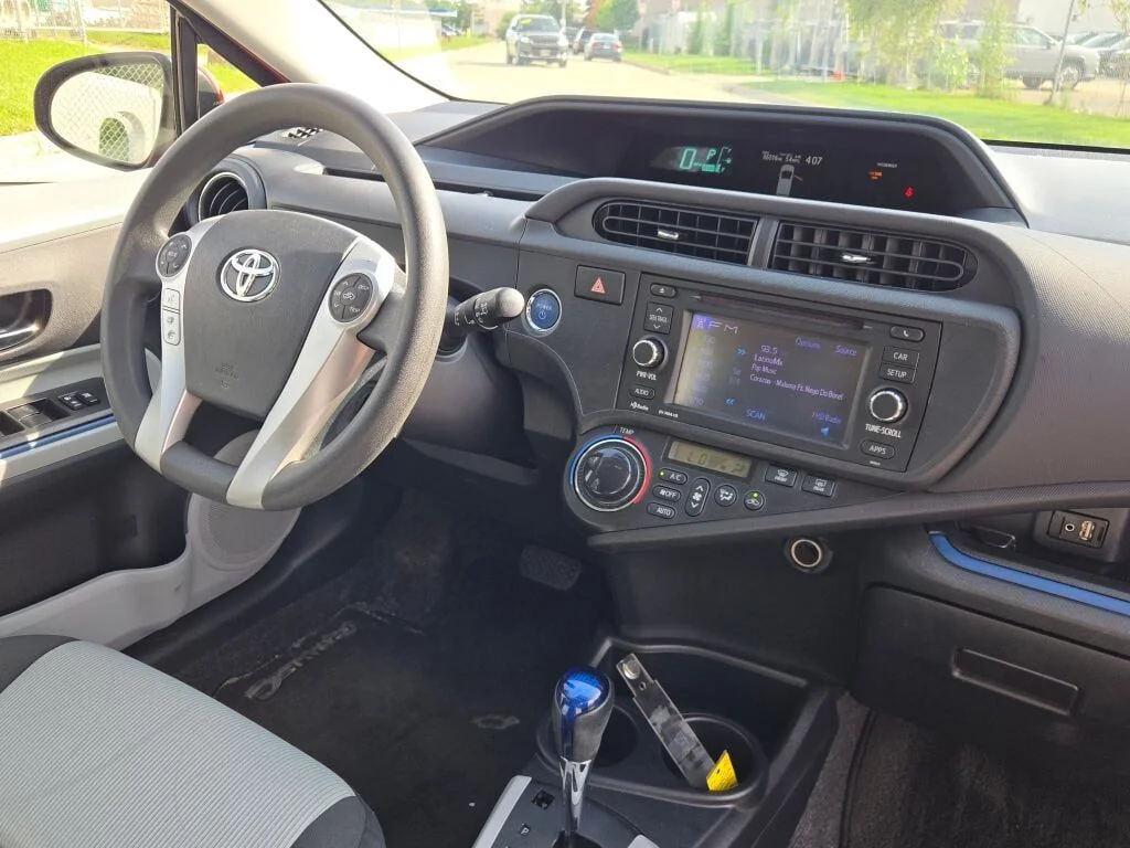 Used 2013 Red Toyota Three image 6