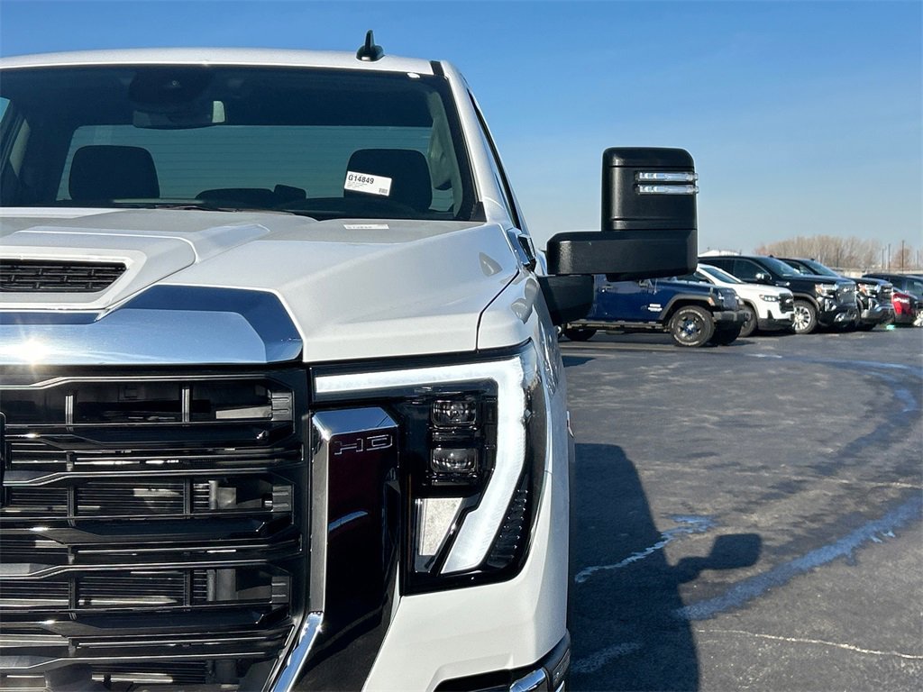 2026 GMC SIERRA HD - Image 9
