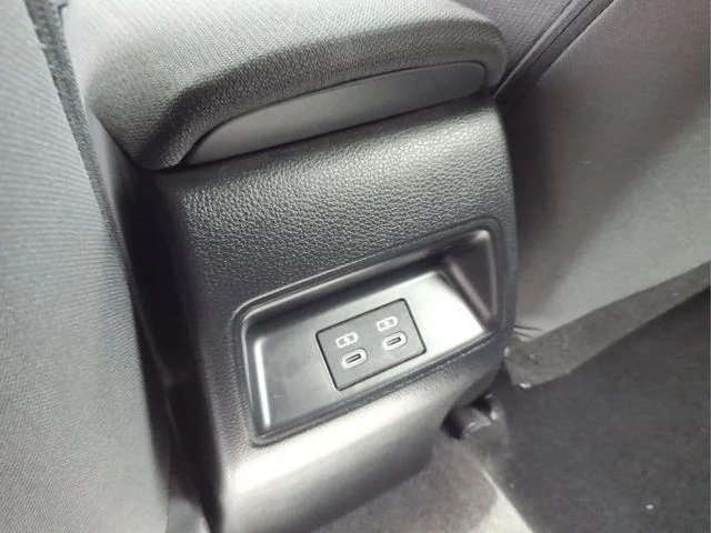 2024 Toyota Corolla LE - Photo 17