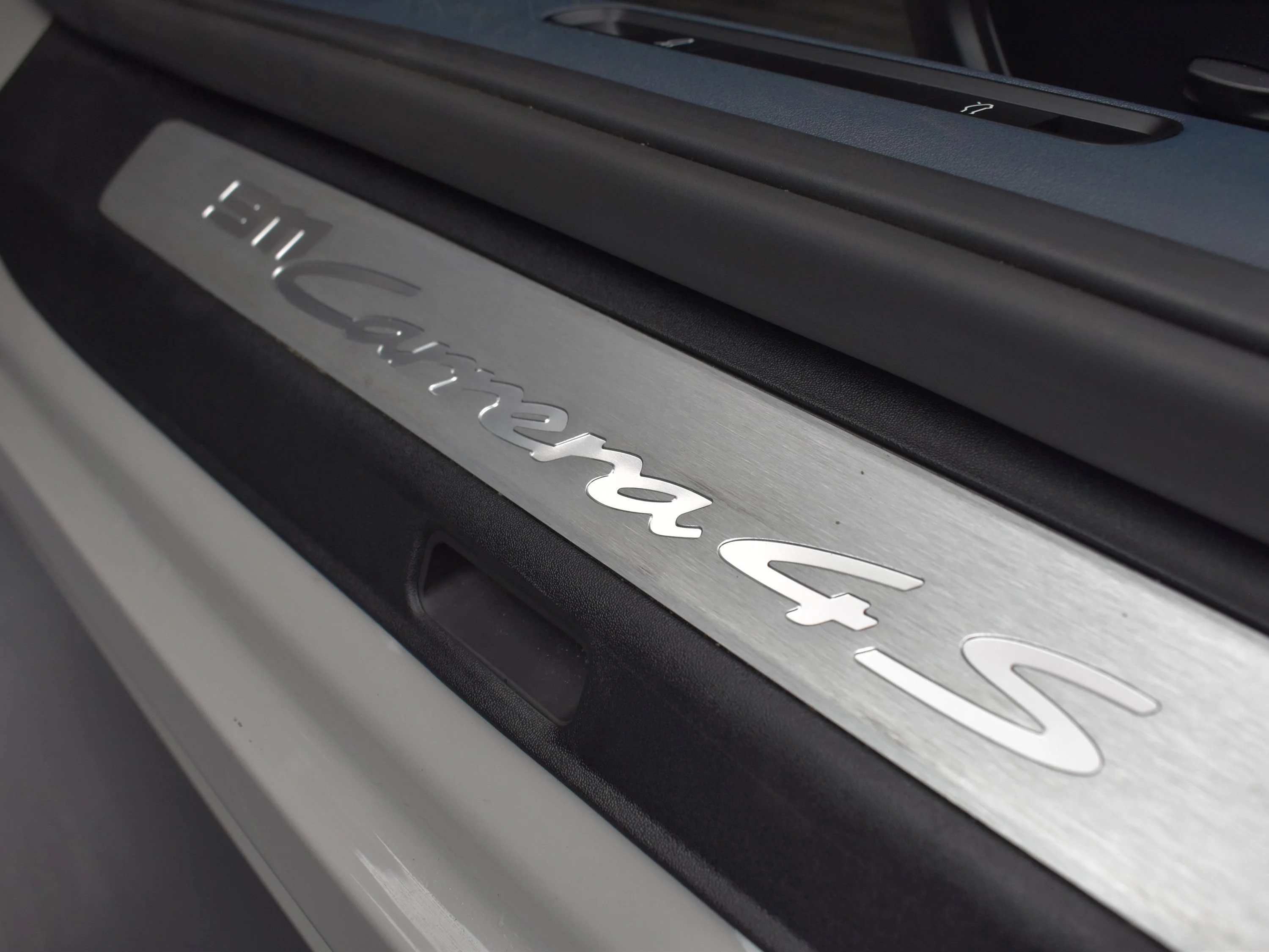 2023 Porsche 911 S - Photo 9