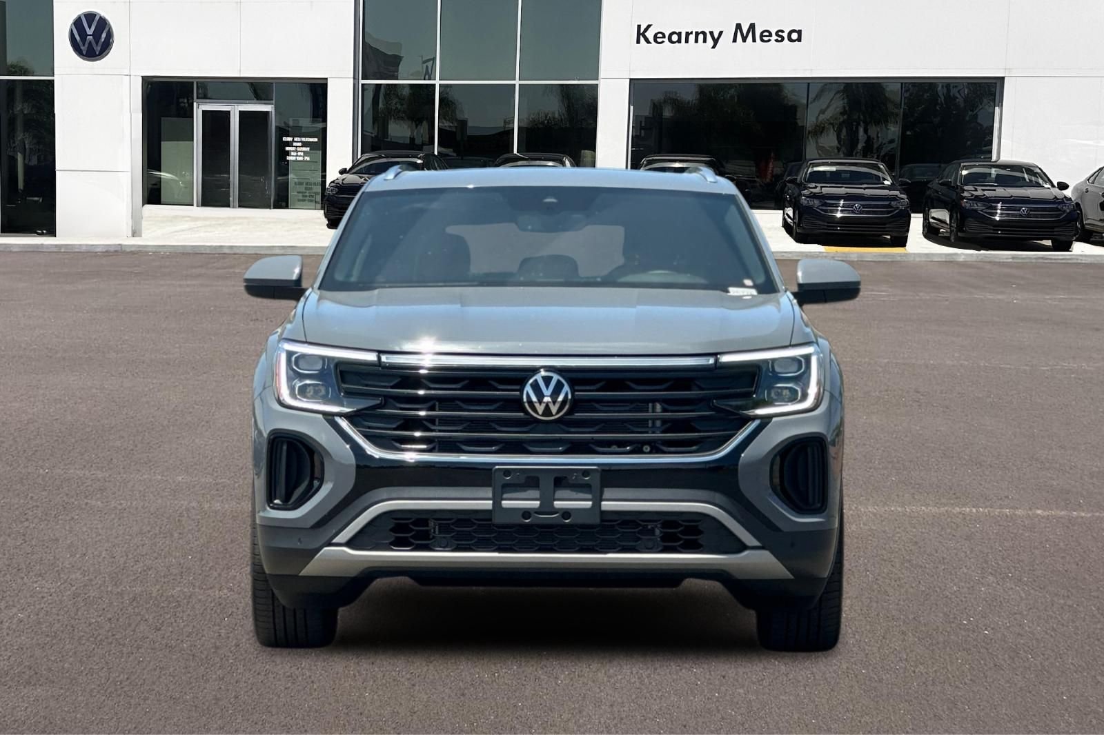 New 2026 Pure Gray Volkswagen 2.0T SE w/Technology image 9