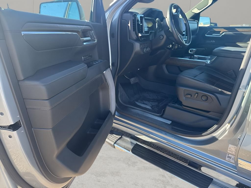 Used 2023 Sterling Gray Metallic Chevrolet High Country image 13