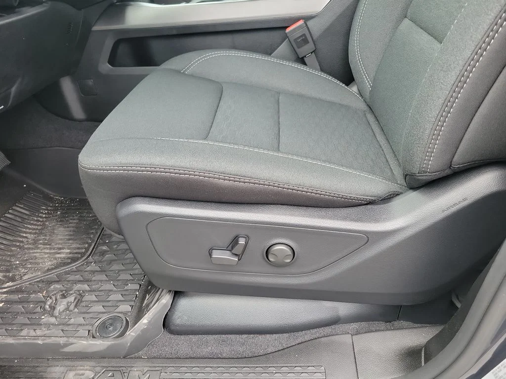 2025 RAM Ram 1500 Pickup Big Horn/Lone Star - Photo 26