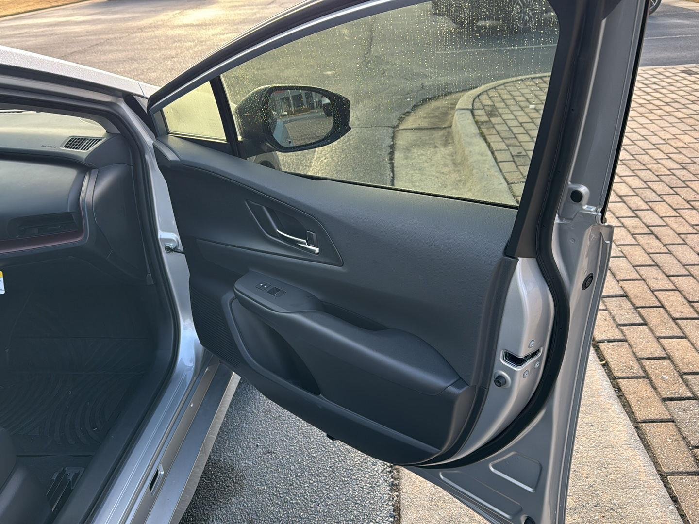 New 2025 Cutting Edge Toyota XSE image 11