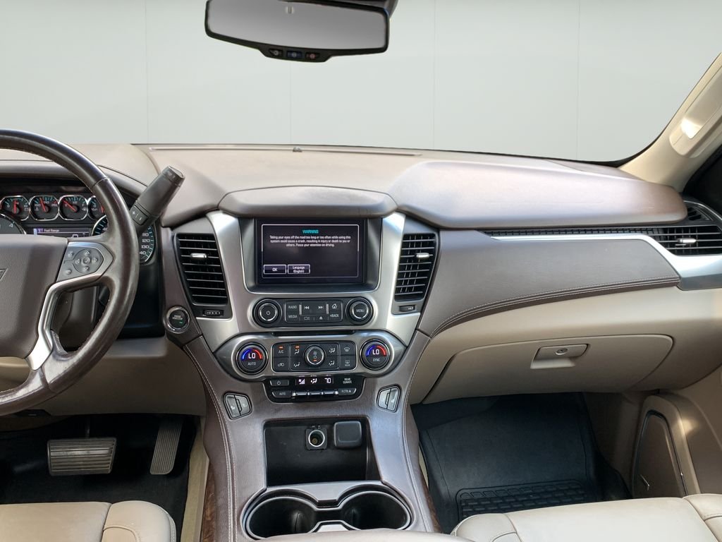 Used 2016 Summit White Chevrolet LT image 24