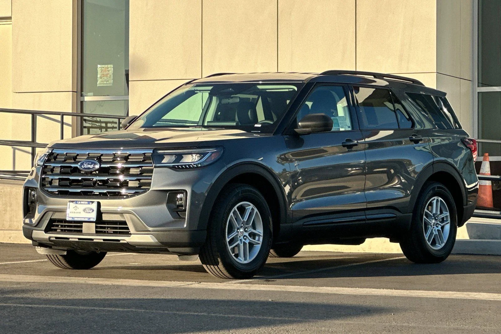 New 2026 Carbonized Gray Metallic Ford Active image 7