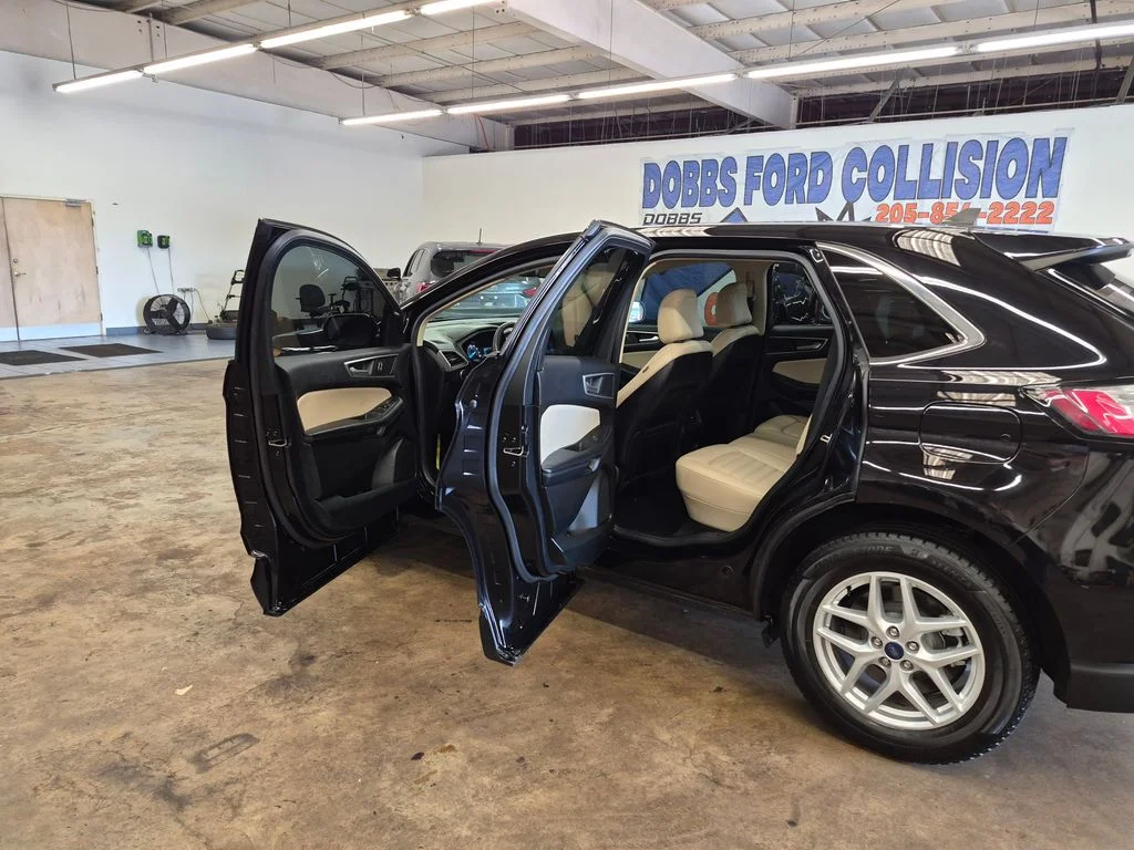 Certified Used 2022 Black Metallic Ford SEL image 14