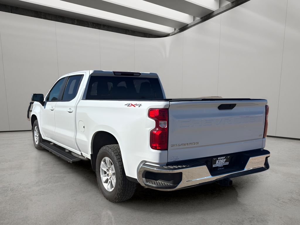 Used 2022 Summit White Chevrolet LT image 3