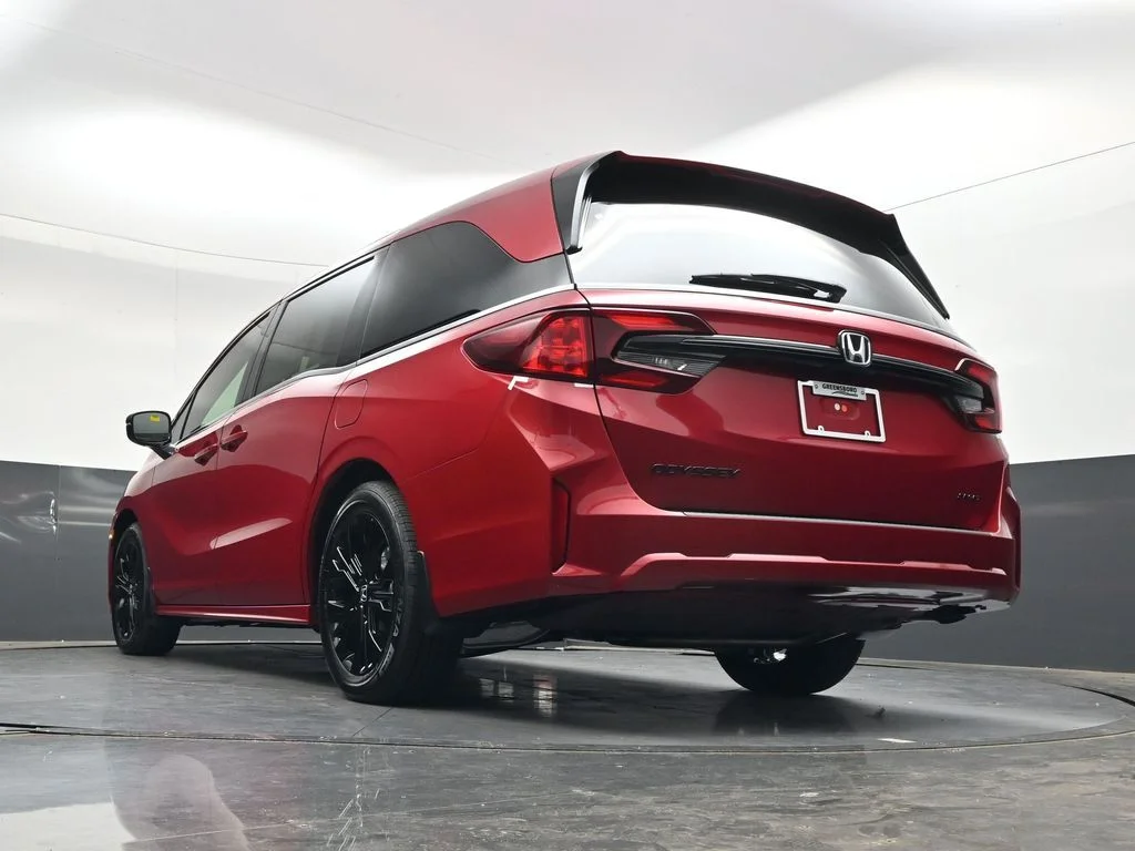 New 2026 Radiant Red Metallic II Honda Sport-L image 40