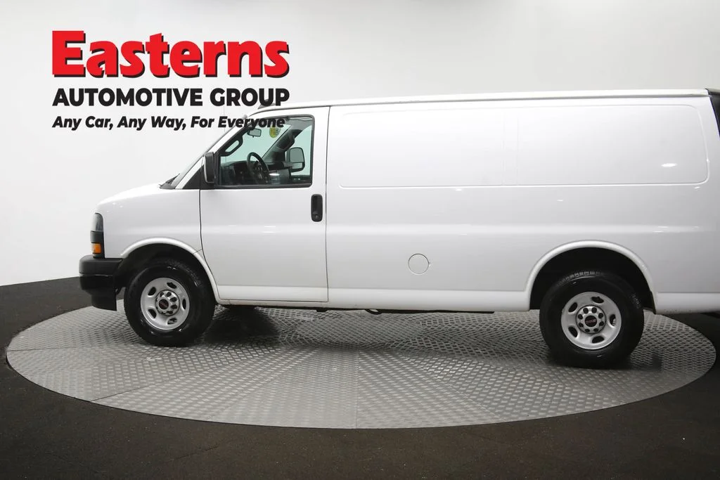 Used 2020 White GMC Work Van image 61