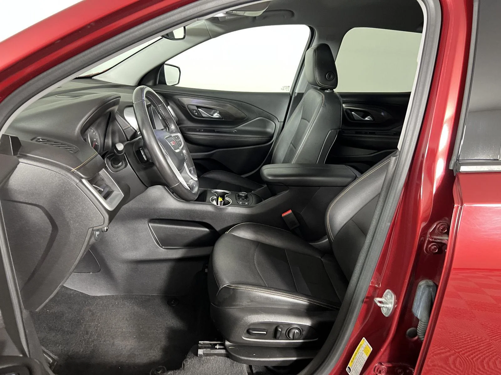 Used 2020 RED QUARTZ TINTCOAT GMC SLT image 16