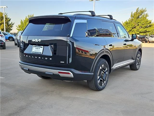 New 2027 Ebony Black KIA EX All-Wheel Drive image 3