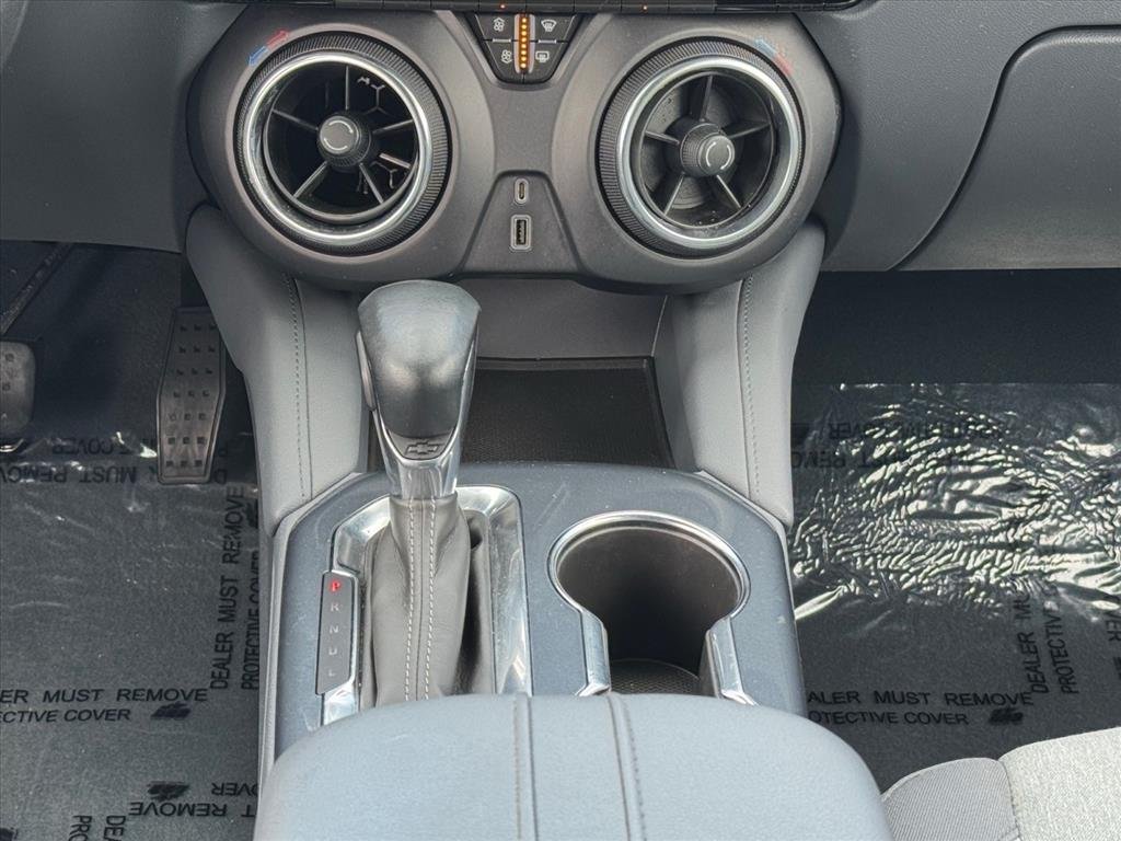 Used 2020 SUMMIT WHITE Chevrolet LT image 14