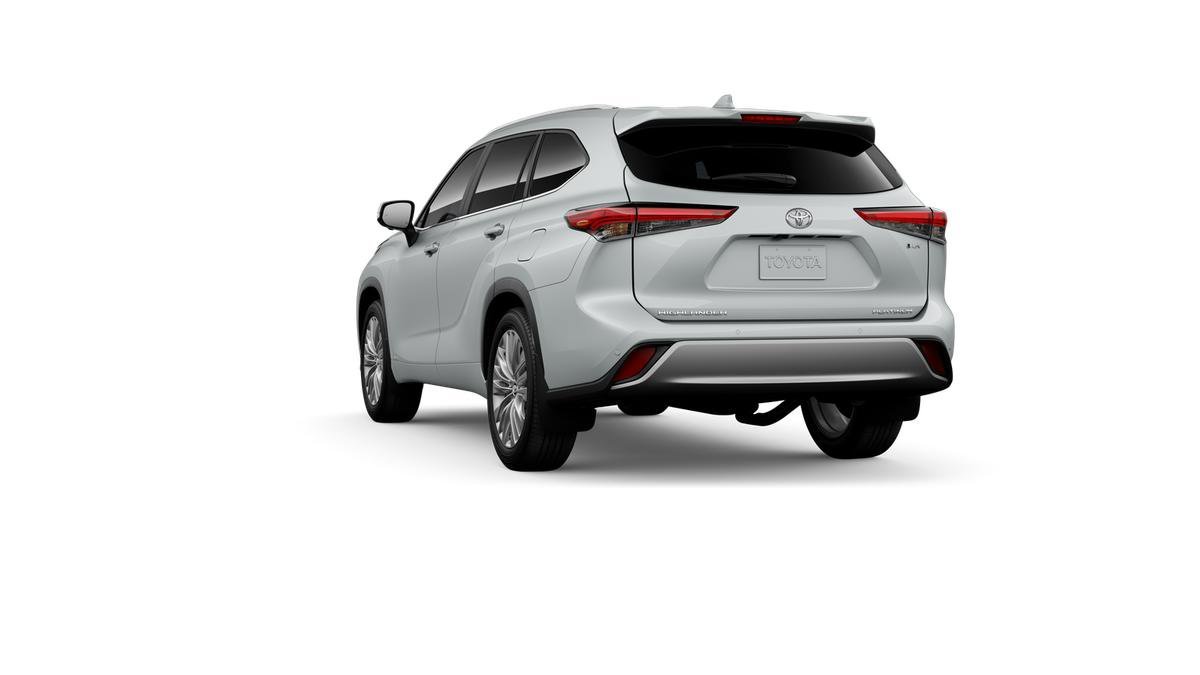 New 2026 Wind Chill Pearl Toyota Hybrid Platinum image 29